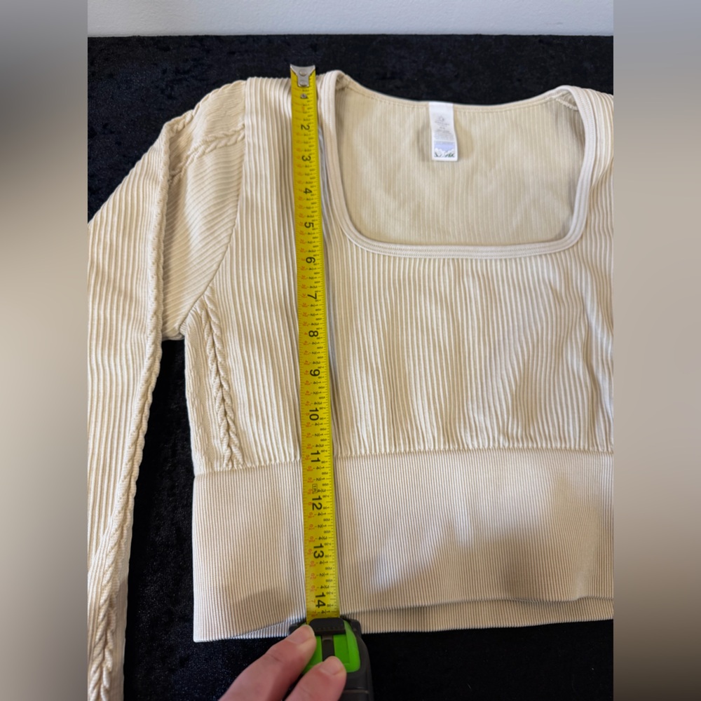 Offline by Aerie Ribbed Cropped Long Sleeve Top Cream Size M - Picture 6 of 6